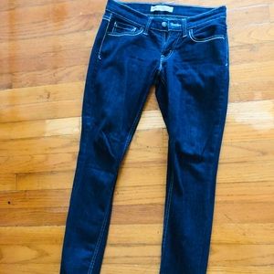 Levi skinny jeans